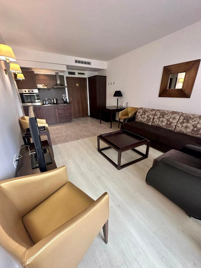 סאני ביץ' Hotel Barcelo Royal Beach - Apartaments מראה חיצוני תמונה